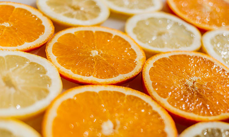 柑橘系の精油とは？明るい気分になるおすすめのアロマオイル9選